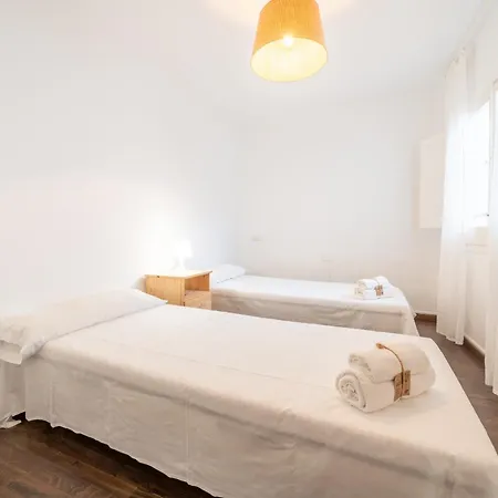 Homeholidaysrentals Palm - Costa Barcelona Canet De Mar