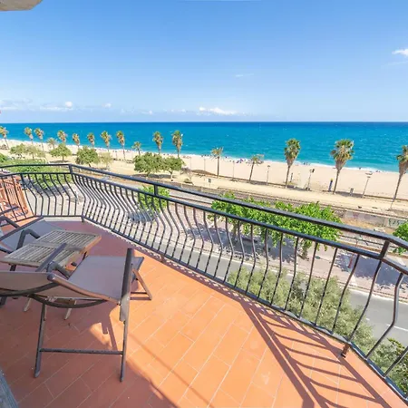 Homeholidaysrentals Palm - Costa Barcelona Apartment Canet De Mar